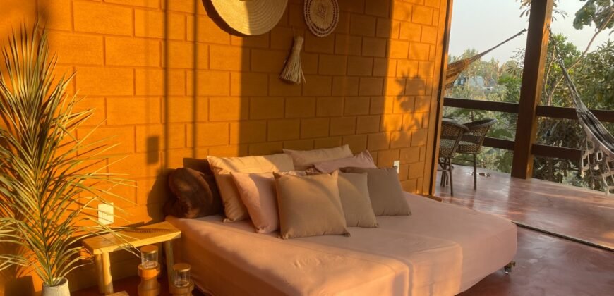 Casa Sobrado – Porteira Fechada – Bairro Eldorado – Alto Paraíso de Goiás