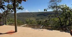 Chácara com Vista Permanente, acesso ao Rio e Conforto na Chapada! 4.7ha