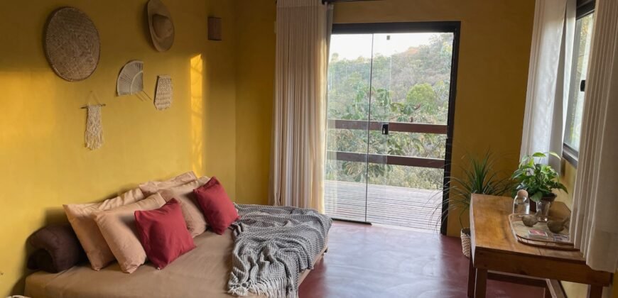 Casa Sobrado – Porteira Fechada – Bairro Eldorado – Alto Paraíso de Goiás