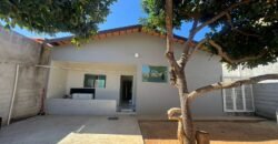 Vende-se Casa Espaçosa e Recém-Reformada- Alto Paraíso de Goiás