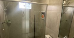 Vende-se Casa Espaçosa e Recém-Reformada- Alto Paraíso de Goiás