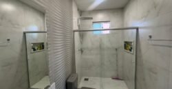 Vende-se Casa Espaçosa e Recém-Reformada- Alto Paraíso de Goiás