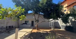 Vende-se Casa Espaçosa e Recém-Reformada- Alto Paraíso de Goiás