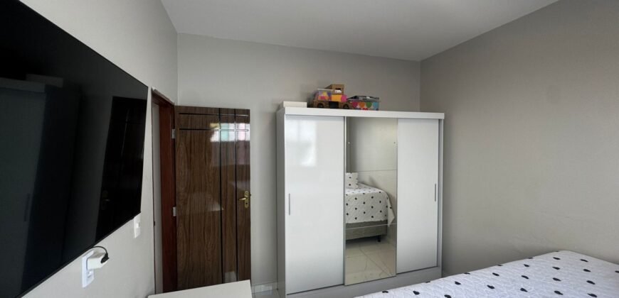 Vende-se Casa Espaçosa e Recém-Reformada- Alto Paraíso de Goiás