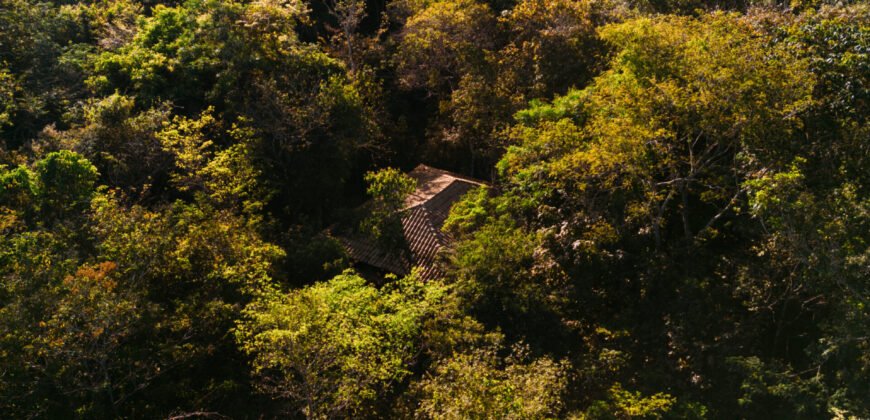 Propriedade – 2 Casas – Rio da Lua – 2 km de São Jorge