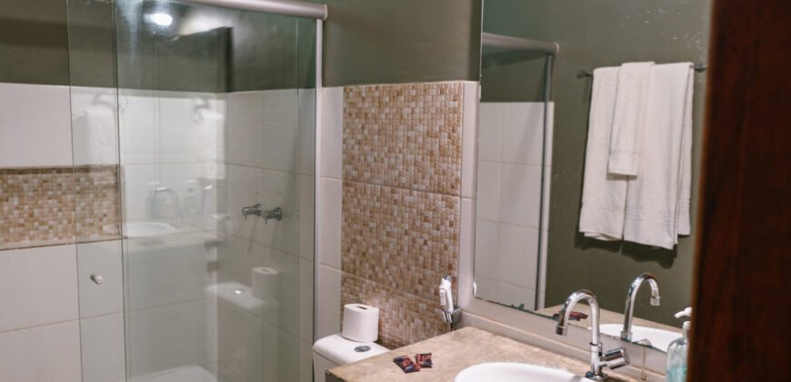 Propriedade – 2 Casas – Rio da Lua – 2 km de São Jorge