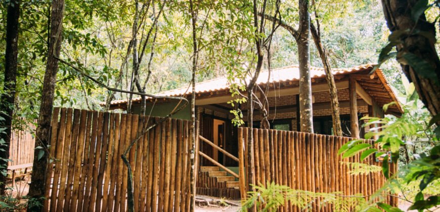 Propriedade – 2 Casas – Rio da Lua – 2 km de São Jorge