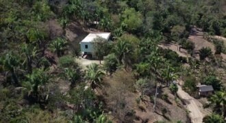 Maravilhosa Chácara – 11 Hectares – Casa de 320m² – Vista Deslumbrante – Nascente  Alto Paraíso – GO 