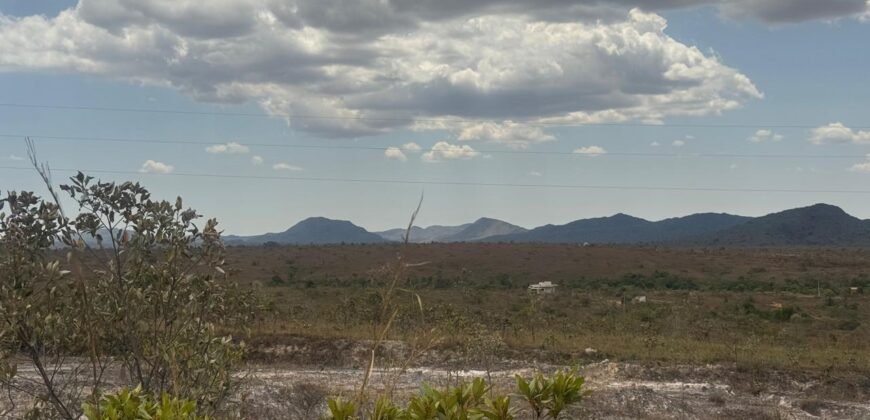Cháraca 6ha – Córrego – Vista Morro da Baleia – Chapada dos Veadeiros