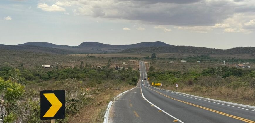 Cháraca 6ha – Córrego – Vista Morro da Baleia – Chapada dos Veadeiros