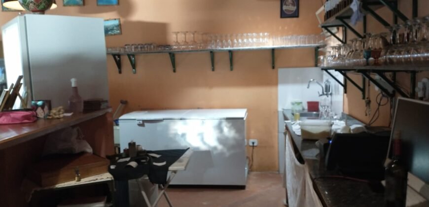 Vende-se Prédio Comercial – 2.300m2 em Localização Privilegiada – Alto Paraíso de Goiás
