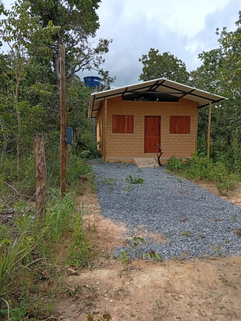 Chalé 2 km de Colinas do Sul sentido São Jorge