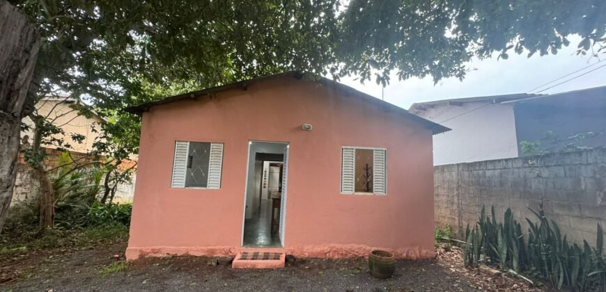 Vende Casa – Bem Localizada – Monte Sinai – Alto Paraíso de Goiás