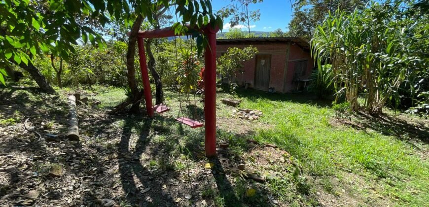 Linda Casa com Maravilhosa Vista em Alto Paraíso de Goiás