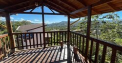 Vende-se Linda Casa com Maravilhosa Vista em Alto Paraíso de Goiás