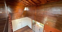 Vende-se Linda Casa com Maravilhosa Vista em Alto Paraíso de Goiás