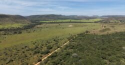 Fazenda 695ha – Nascente – Cachoeira – aprox. 23 km de Alto Paraíso de Goiás, 100% Documentada