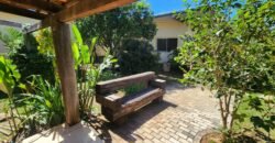🏡 VENDE-SE EXCELENTE CASA NO CENTRO DE ALTO PARAÍSO