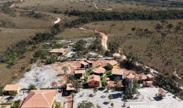 🏡 VENDE-SE LINDA CHÁCARA COM POUSADA EM PLENO FUNCIONAMENTO EM ALTO PARAÍSO DE GOIÁS! 🌿